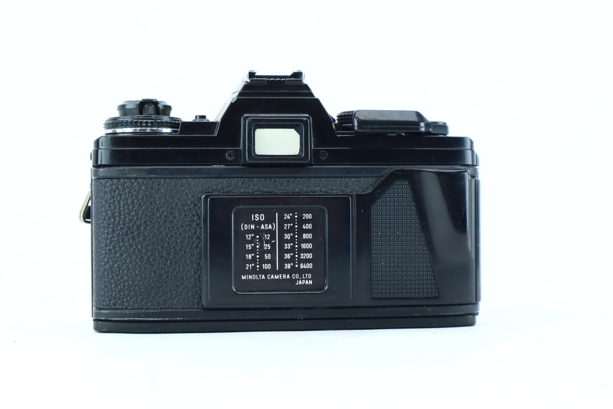 Minolta X-700 - MD 50mm f/1.7