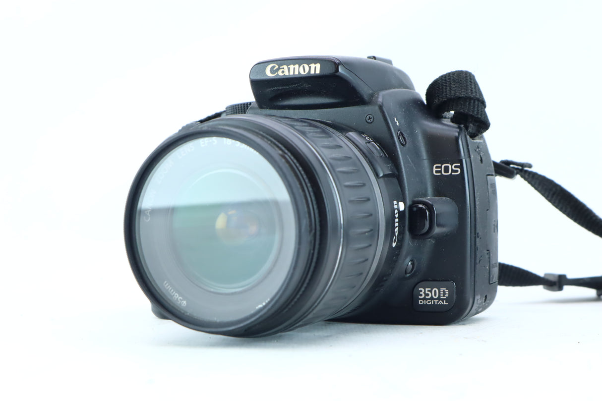 Canon EOS 350D Digital SLR Kit with EF-S 18-55mm f/3.5-5.6