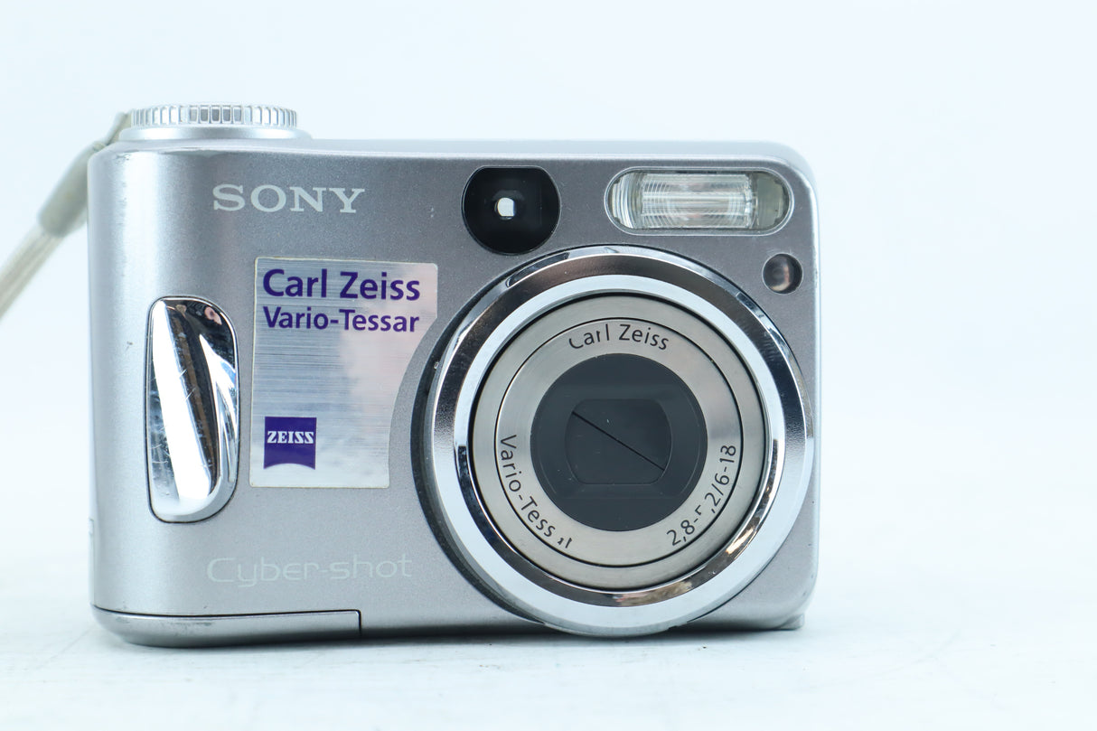 Sony Cyber-shot DSC-S60