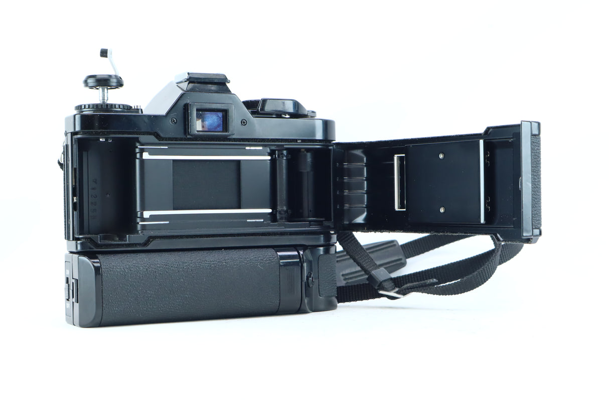 Canon AV-1 with FD 50mm f/1.8