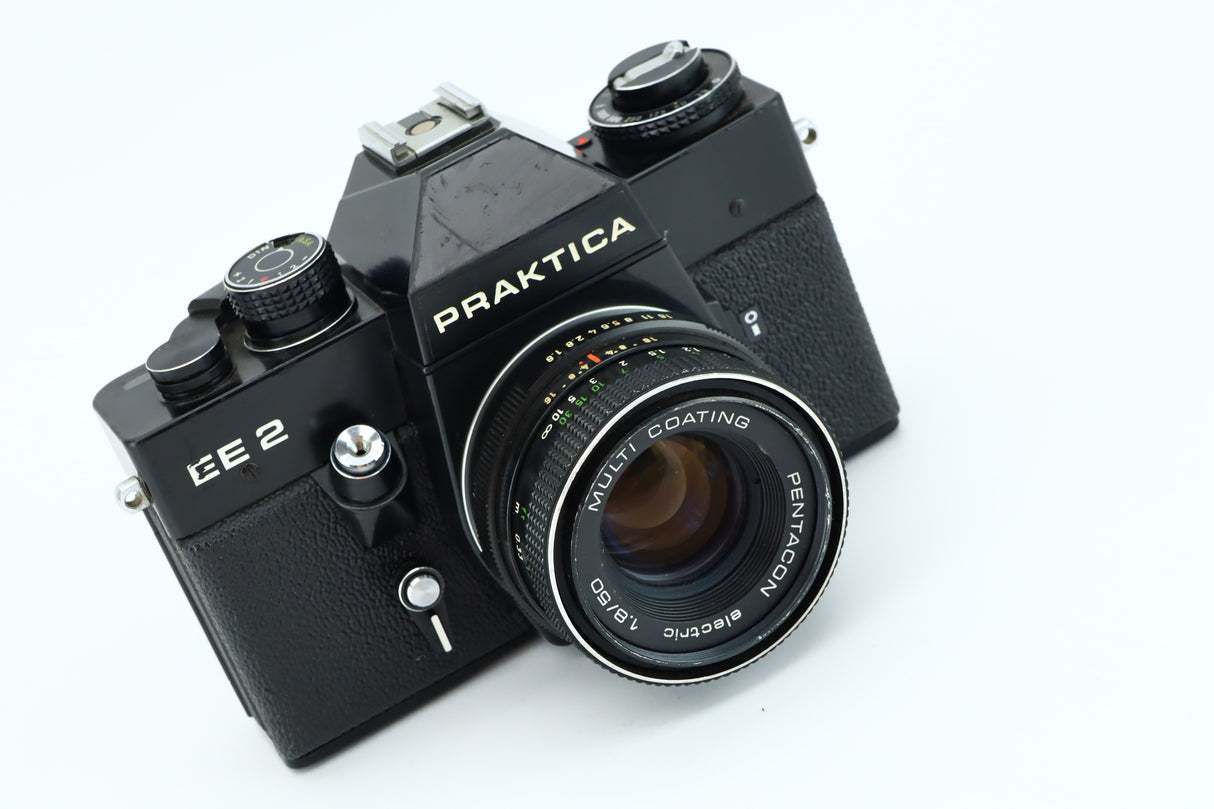 Praktica EE2 + Pentacon ekectric 1,8/50