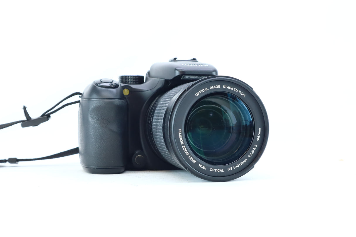 Fujifilm FinePix S100fs