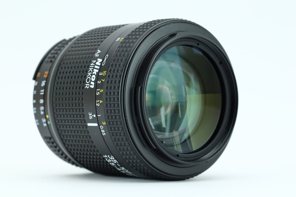 Nikon AF NIKKOR 35-105mm 3,5-4,5D