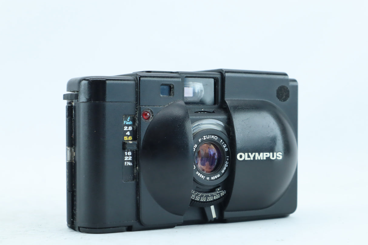 Olympus XA with F.Zuiko 35mm f/2.8