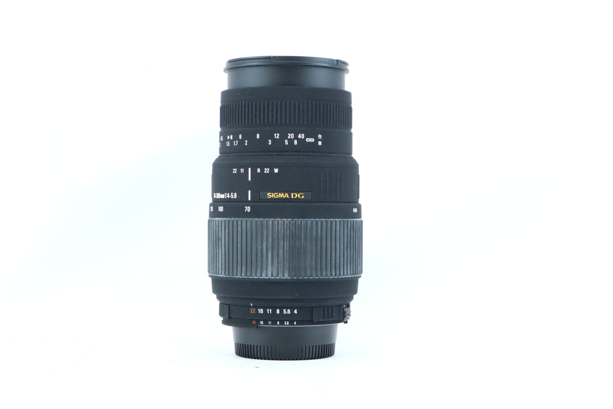 Sigma DG Macro 70-300mm f/4-5.6