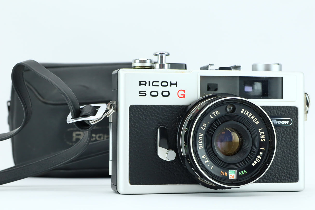 Ricoh 500G + 2,8 40 mm