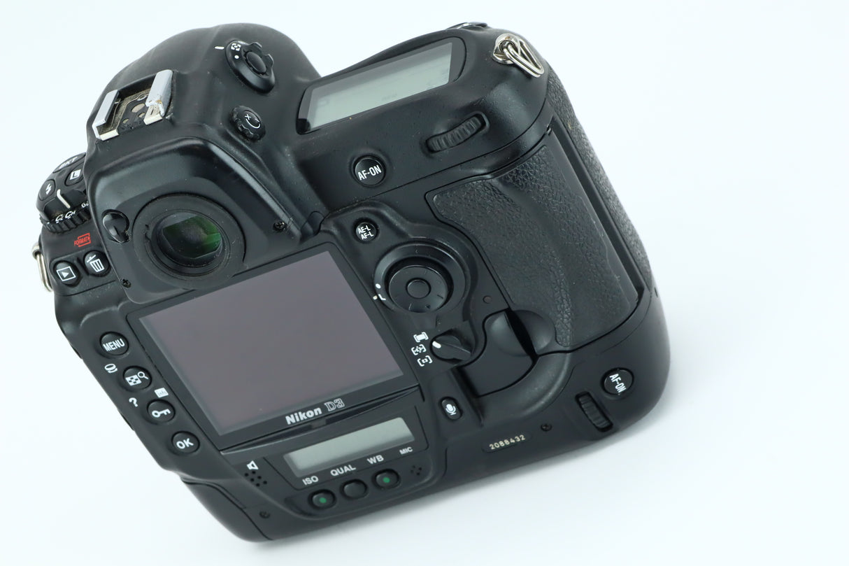 Nikon D3