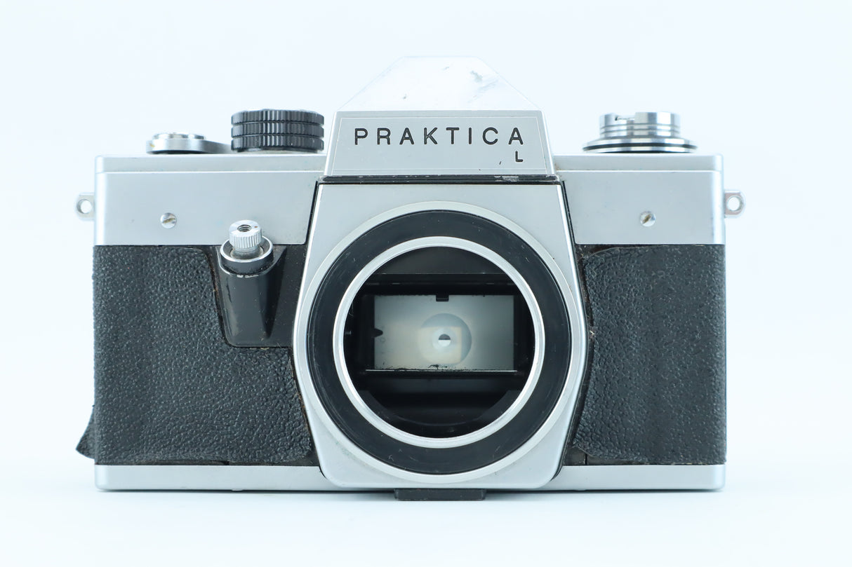 Praktica L