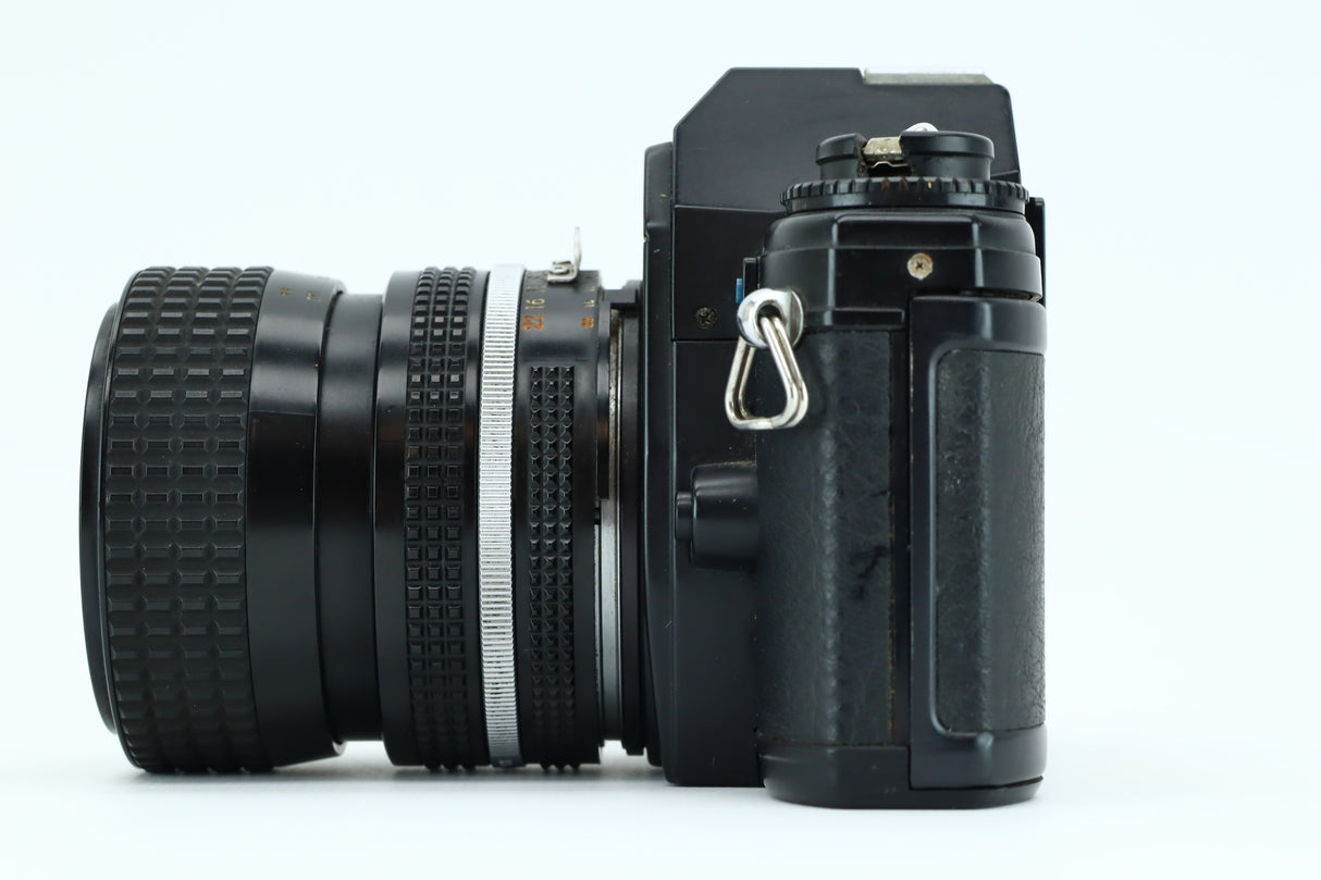 Nikon EM 35-70mm 3,3-4,5