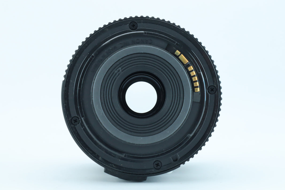Canon EF-S 18-55mm f/3.5-5.6 II
