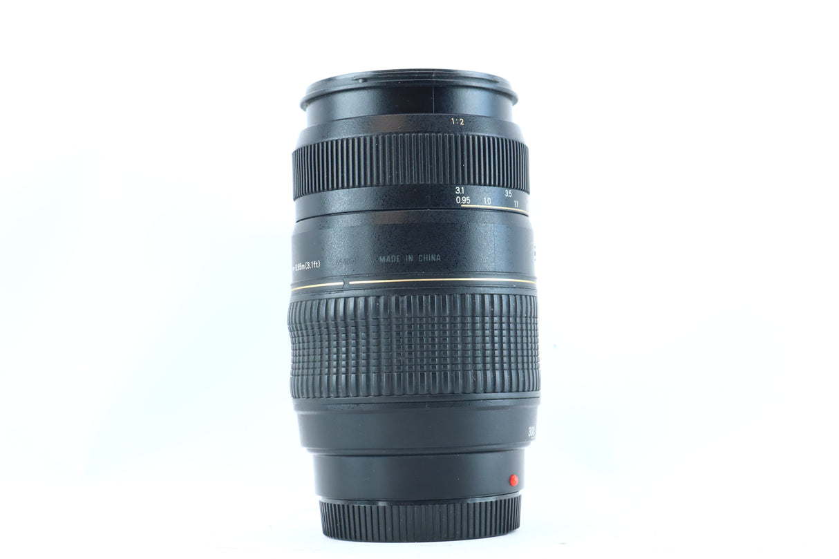 Tamron AF 70-300mm f/4-5.6 Tele-Macro