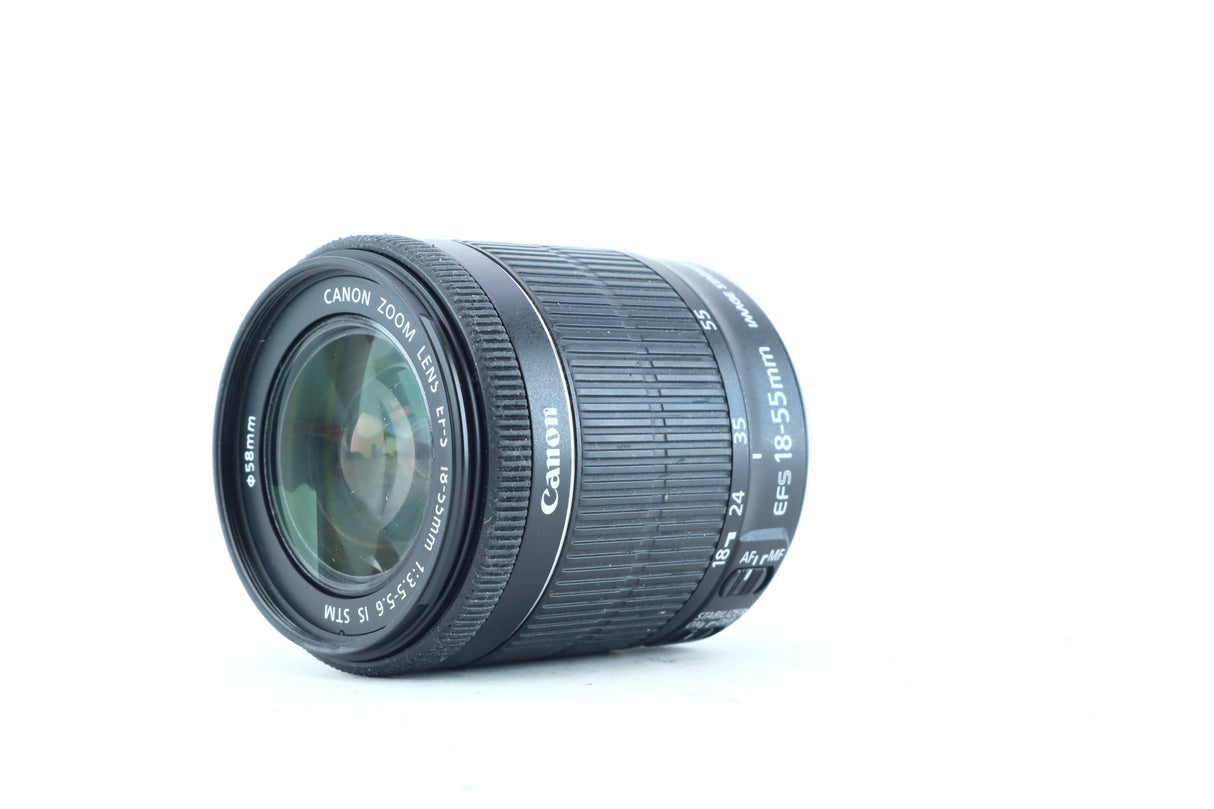 Canon EF-S 18-55mm f/3.5-5.6 IS