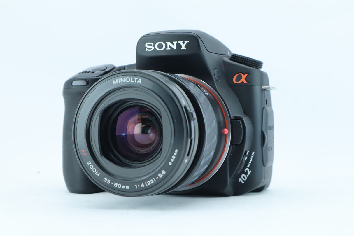 Sony α300 + Minolta AF Zoom 35-80mm f/4-5.6 Lens