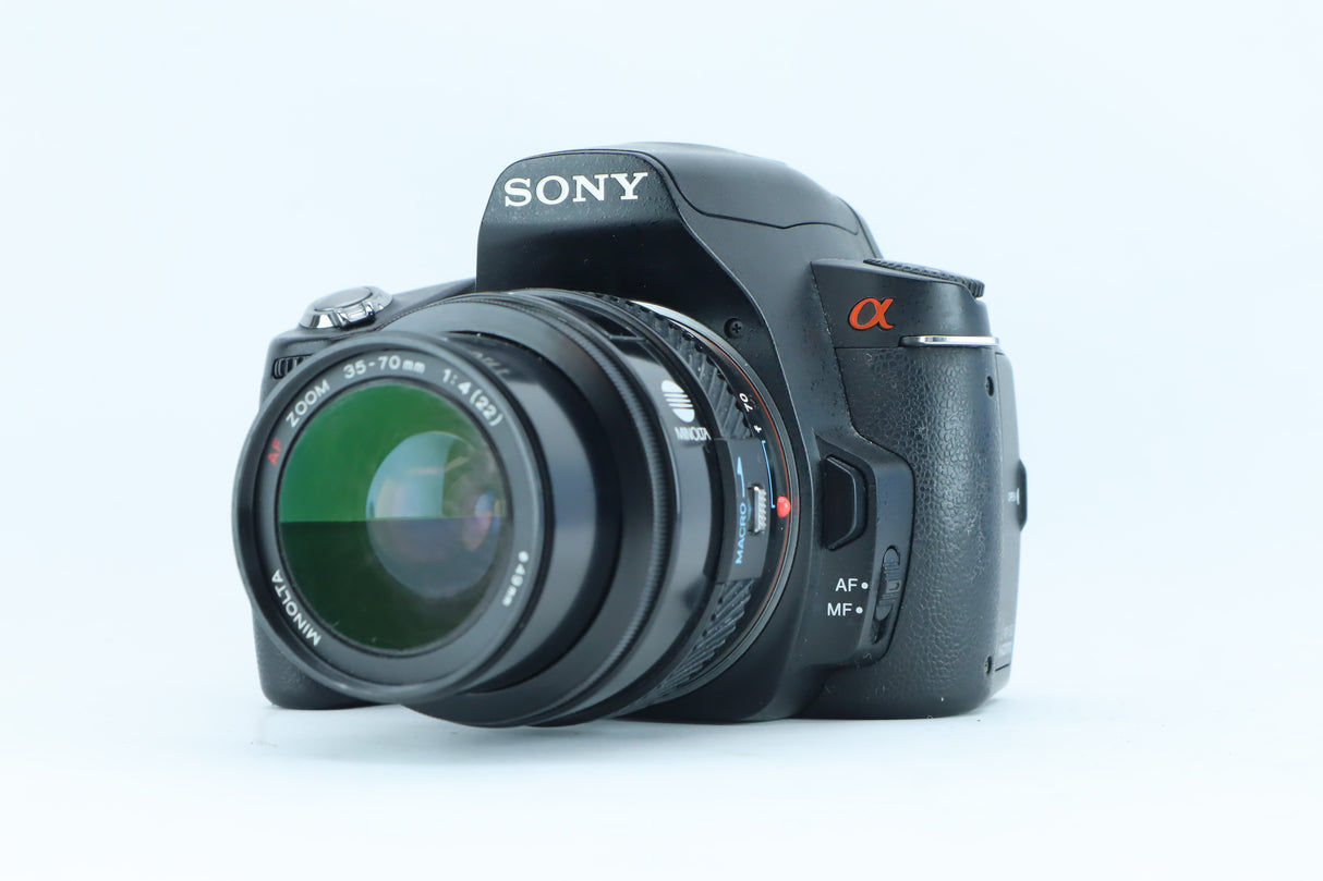 Sony α390 (DSLR-A390) with Minolta AF 35-70mm f/4 Zoom