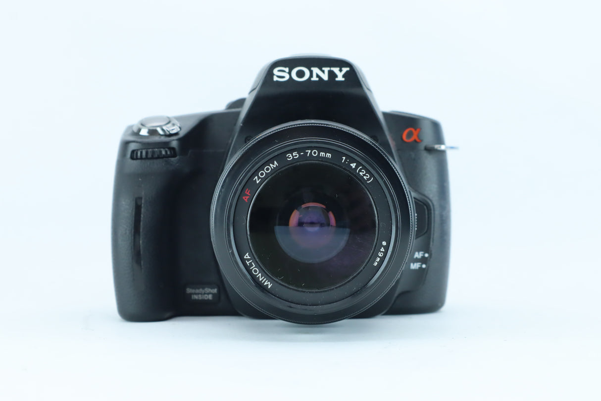 Sony α390 (DSLR-A390) with Minolta AF 35-70mm f/4 Zoom