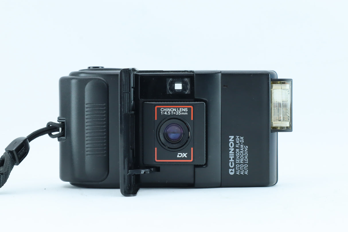 Monami Chinon Auto Sensor Rare "Point-and-Shoot" with Flash Automation