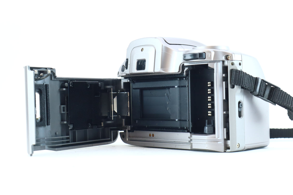 Olympus IS DL123 35mm Bridge Camera