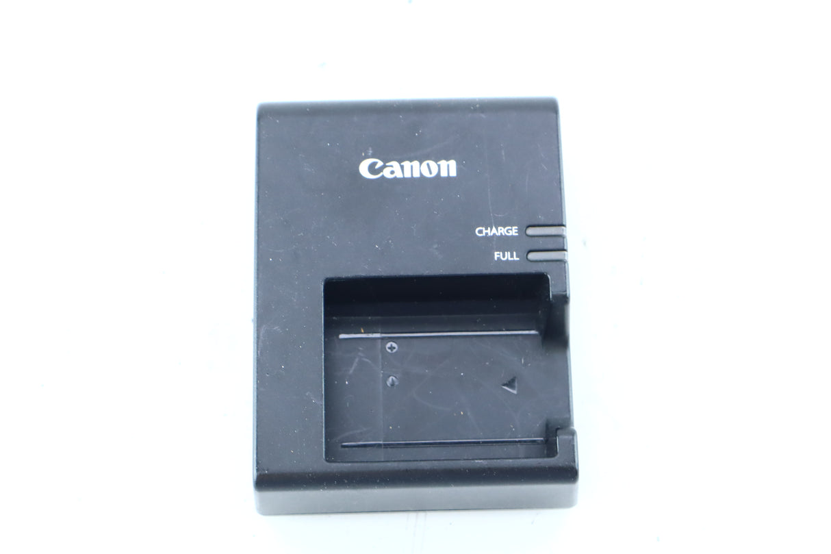 Canon EOS 1100D Digital SLR Kit with Sigma 18-50mm f/3.5-5.6 DC