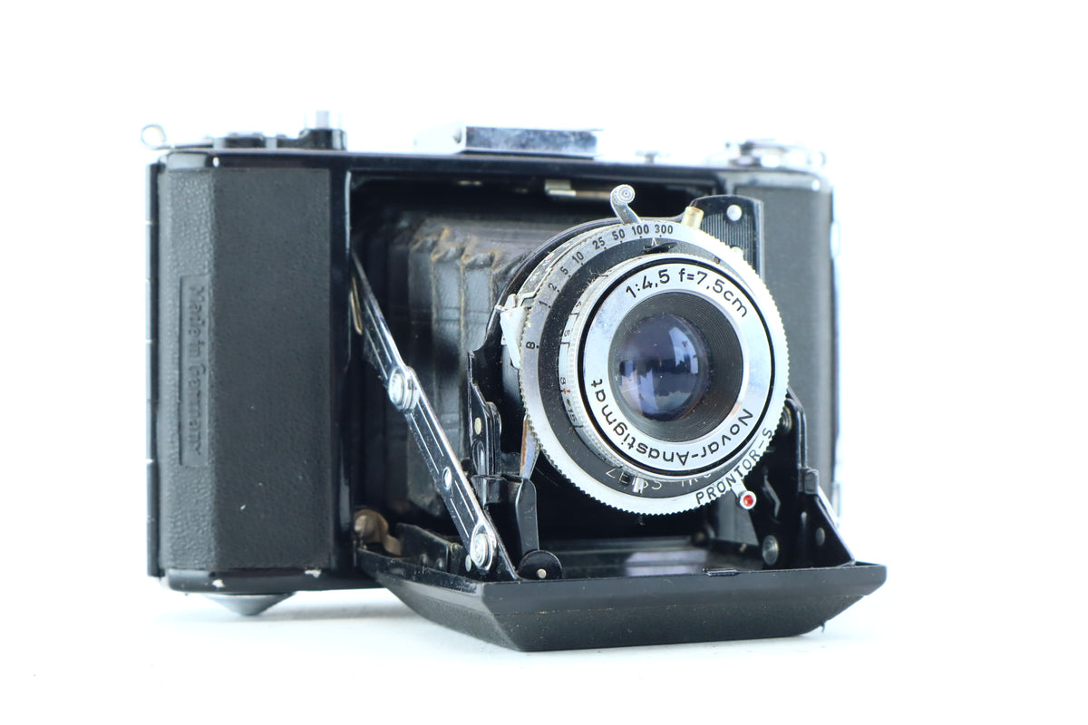 Zeiss Ikon Ikonta 515/16 Medium Format Folding Camera