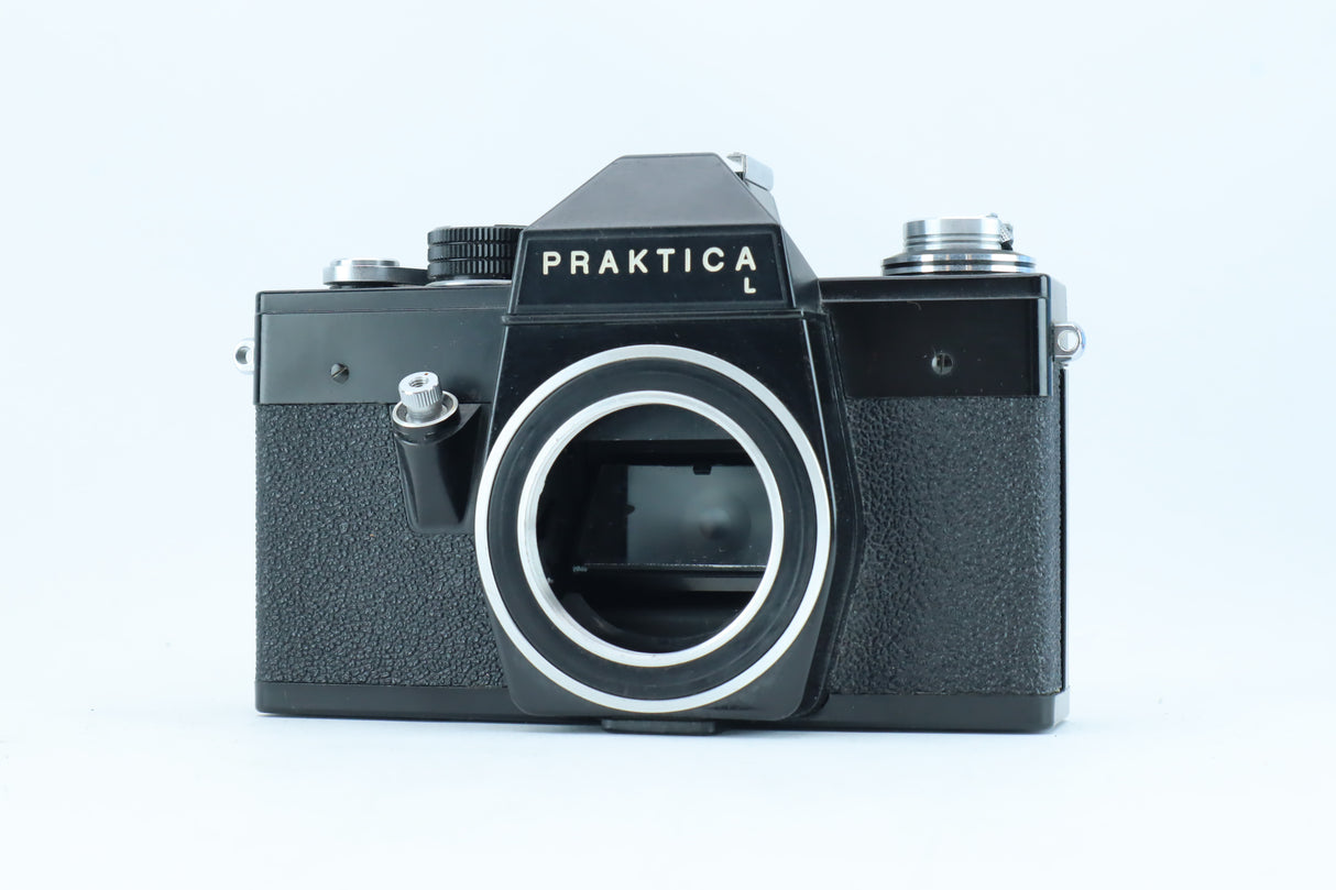 Praktica L