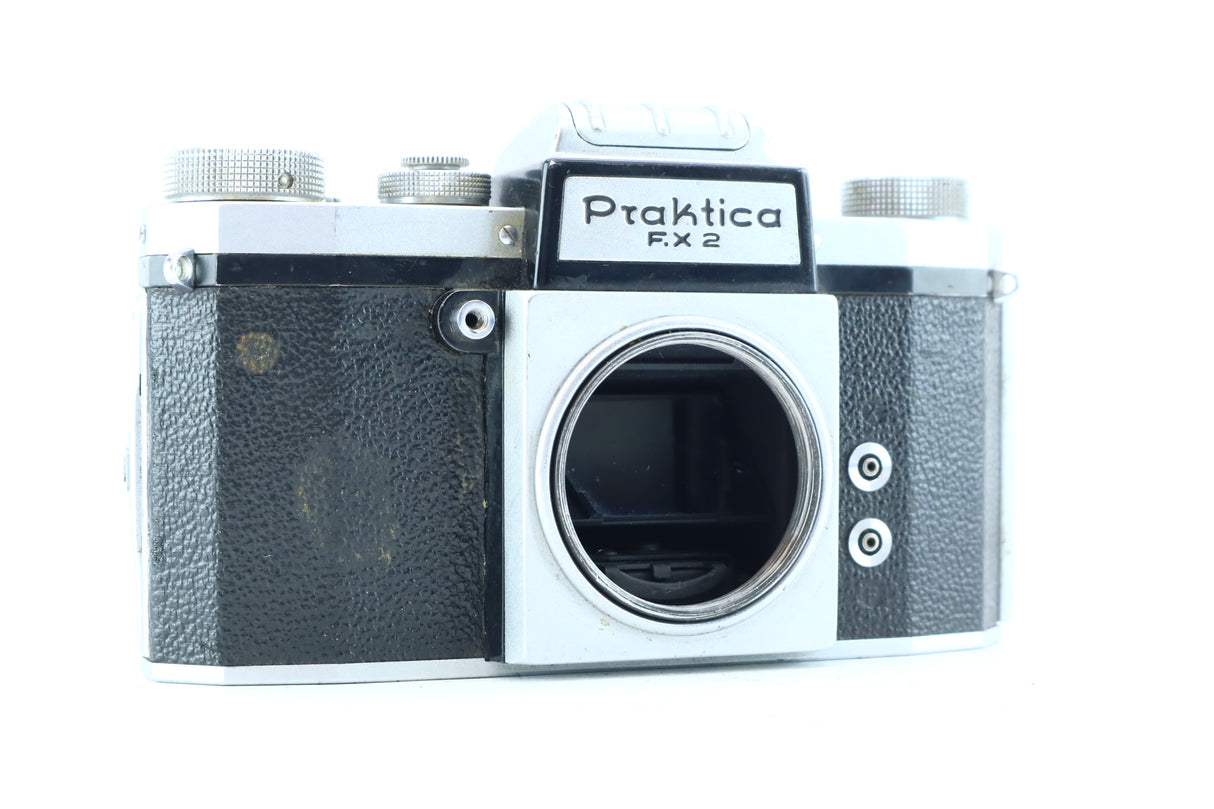 Praktica FX2 35mm SLR