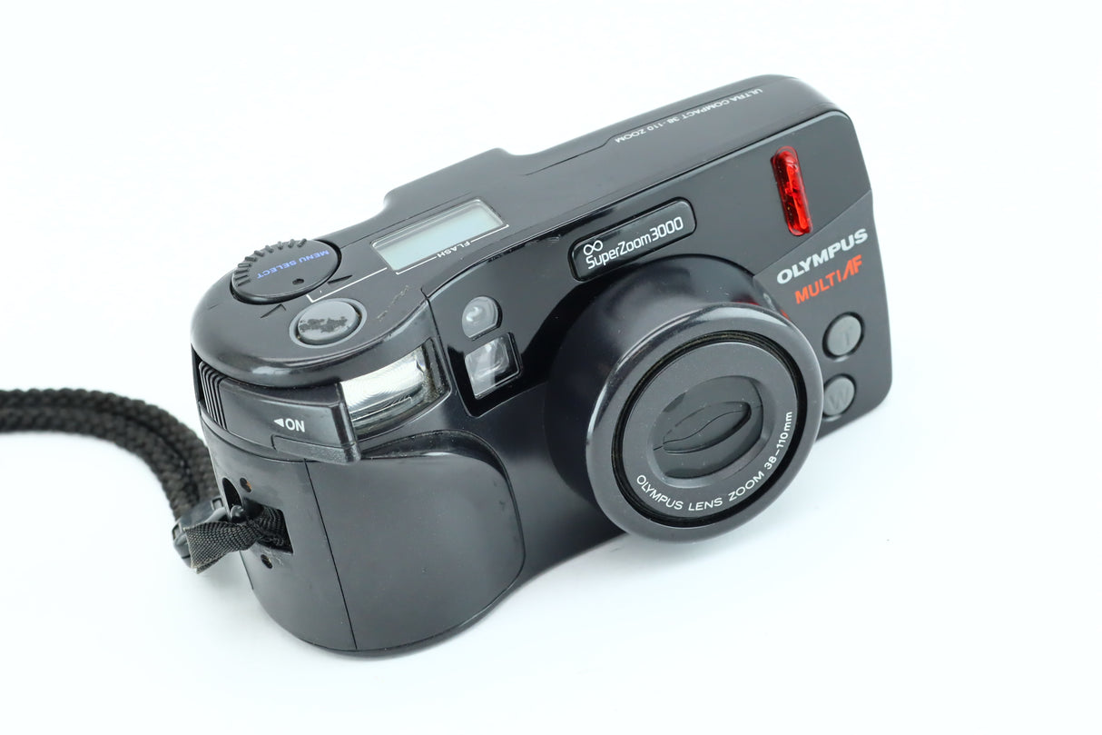 Olympus Superzoom 3000 38-110 mm