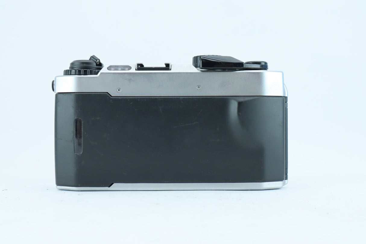Voigtländer Bessa-L with 15mm f/4.5 Super Wide-Heliar