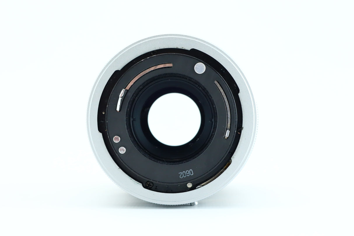 كانون اف دي 200 ملم 4