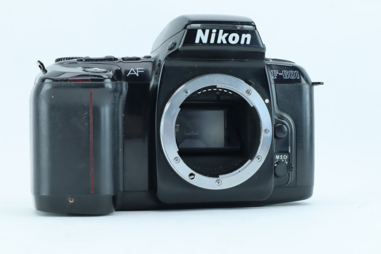 Nikon F-601