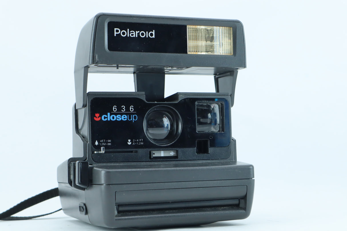 Polaroid 636 Close Up