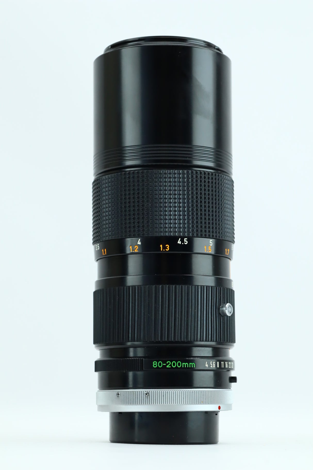 Canon zoom lens FD 80-200mm 1:4