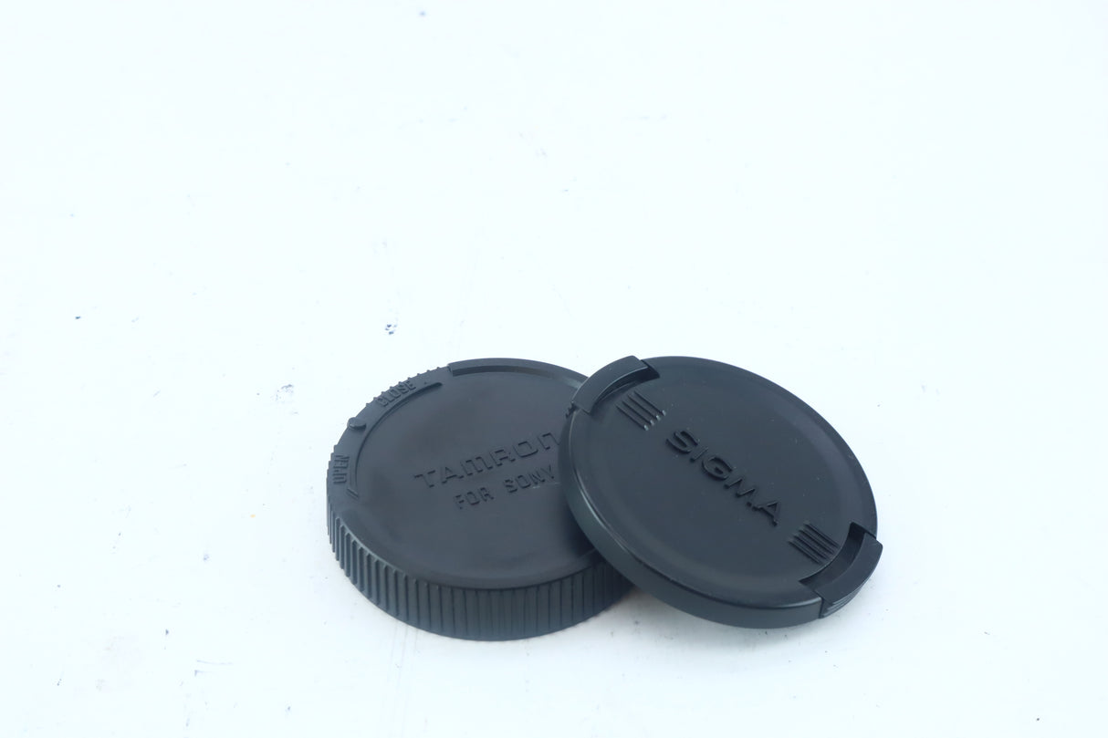 Sigma 70-300mm f/4-5.6 DL Macro