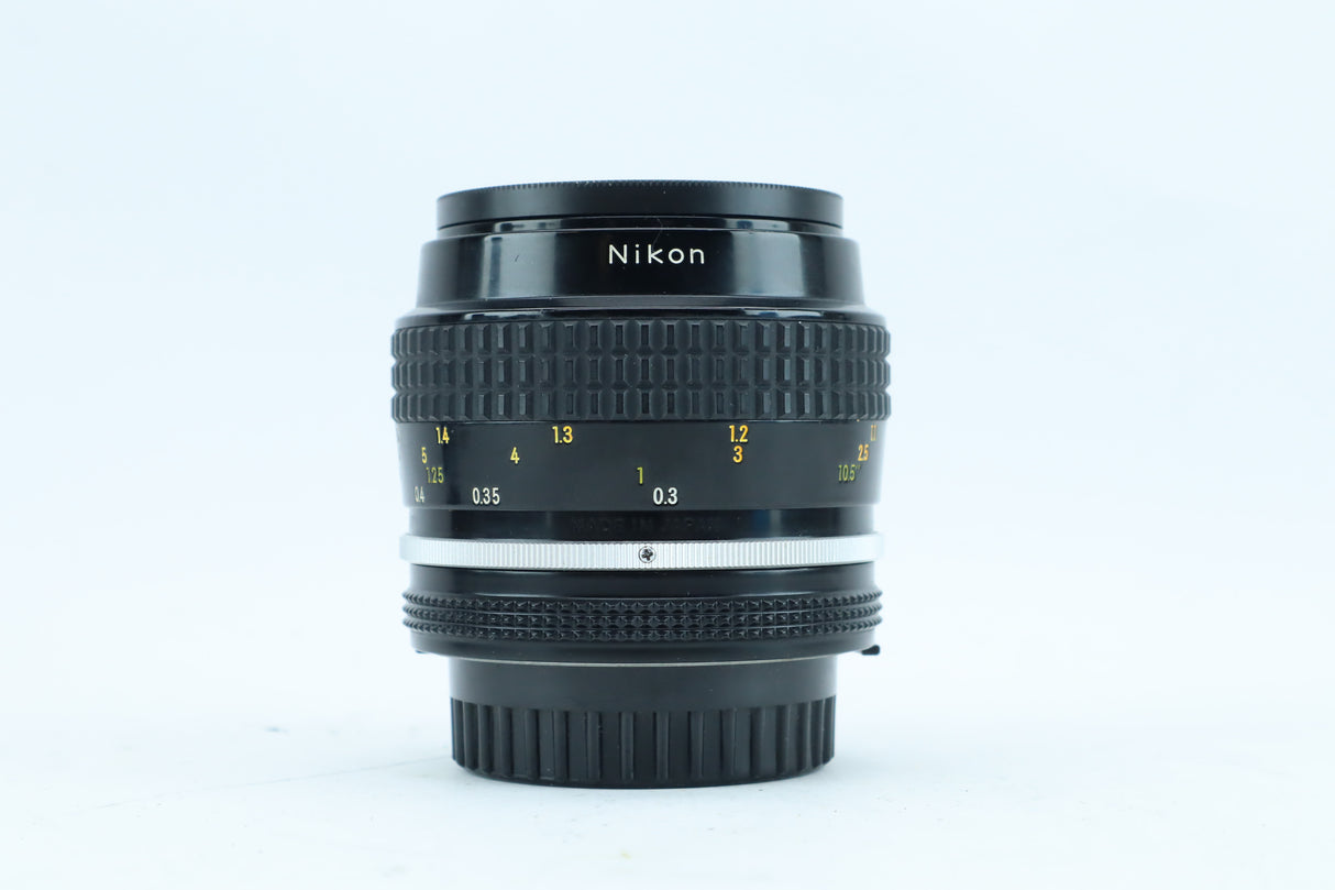Micro-Nikkor 55mm f/3.5 Prime Lens