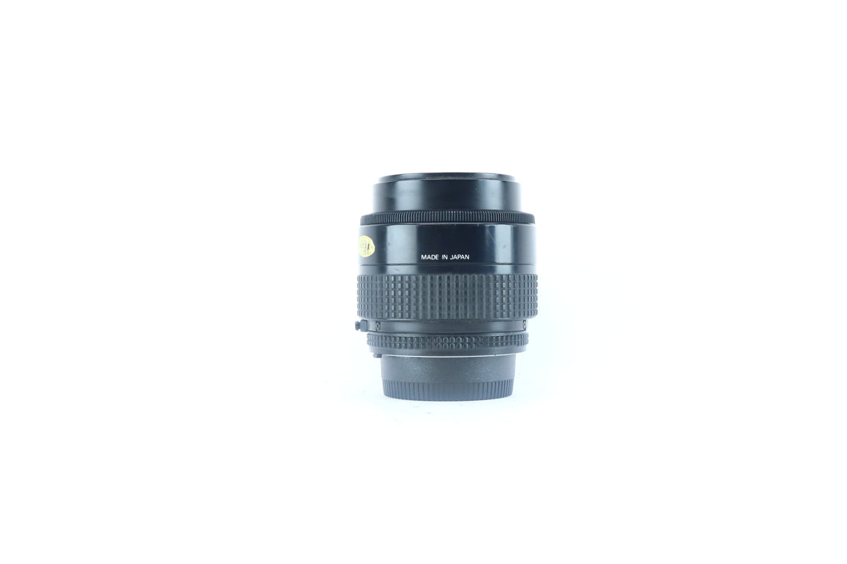 Nikon AF Nikkor 35-70mm f/3.3-4.5