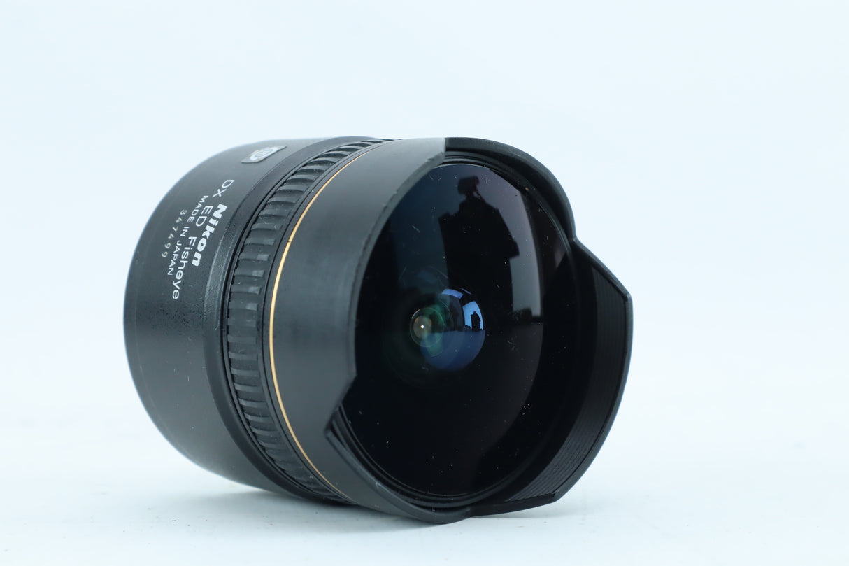 Nikon AF DX Fisheye-Nikkor 10.5mm f/2.8G ED