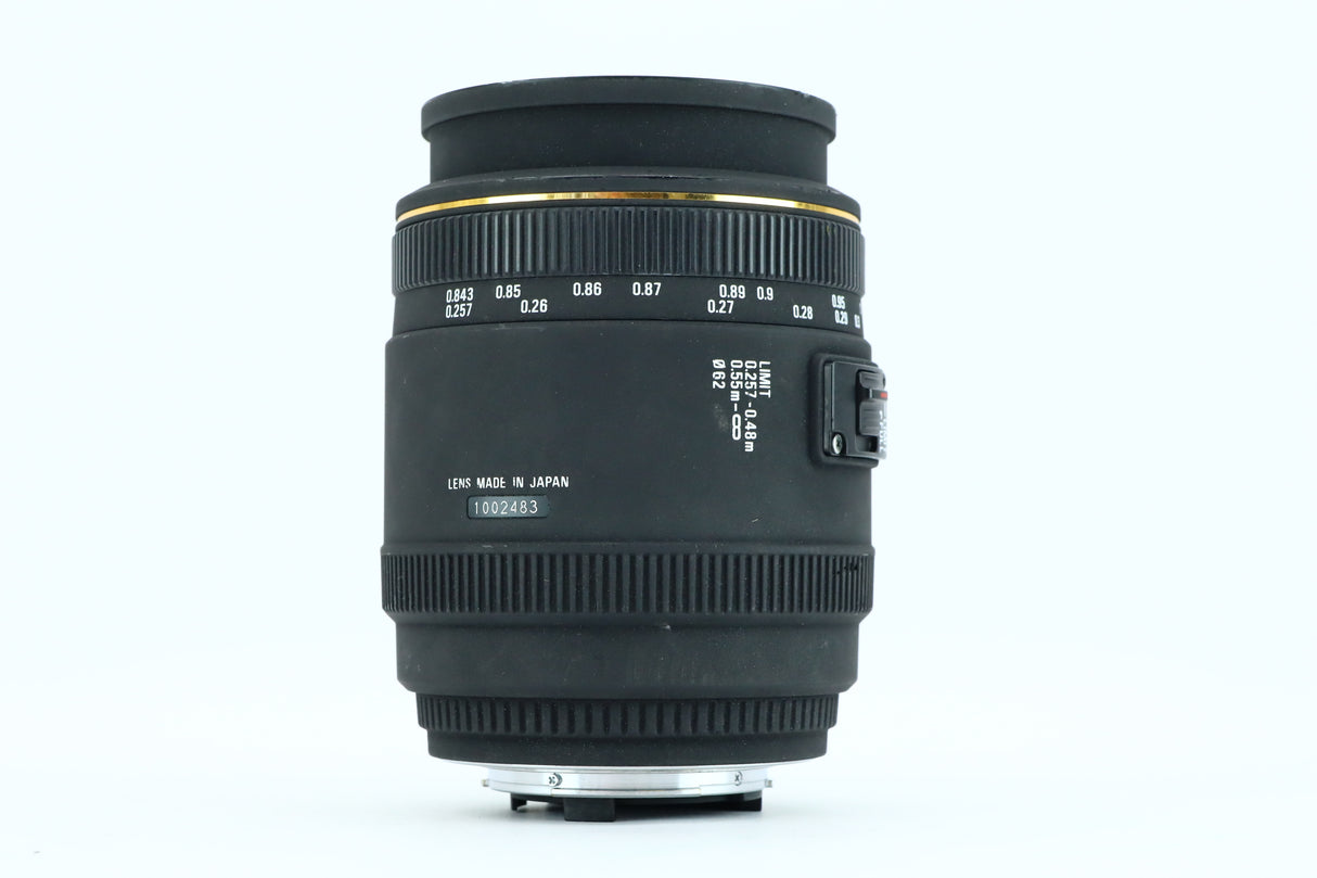 سيجما 70 ملم 2.8 دي جي ماكرو