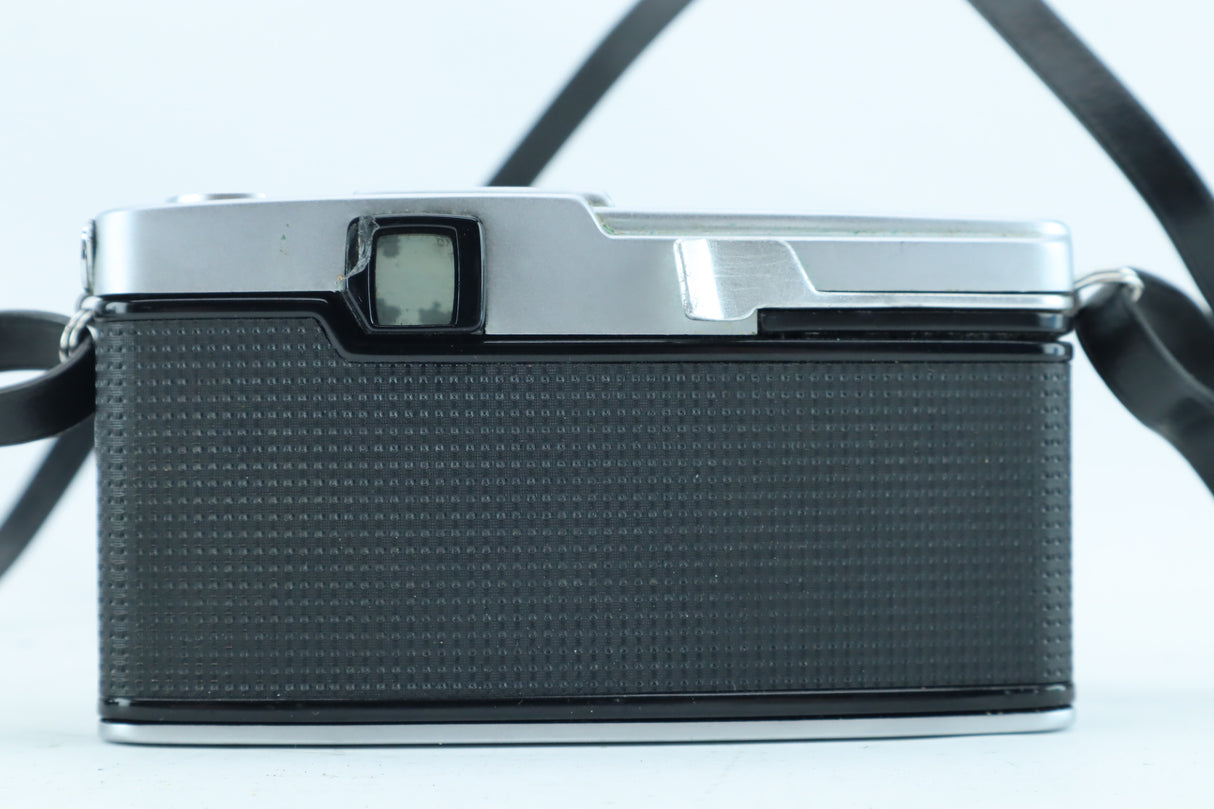 Olympus PEN F with F.Zuiko Auto-S 38mm f/1.8