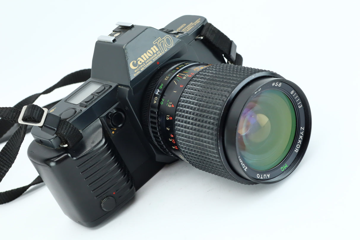 Canon T70 + 28-70mm 3,5