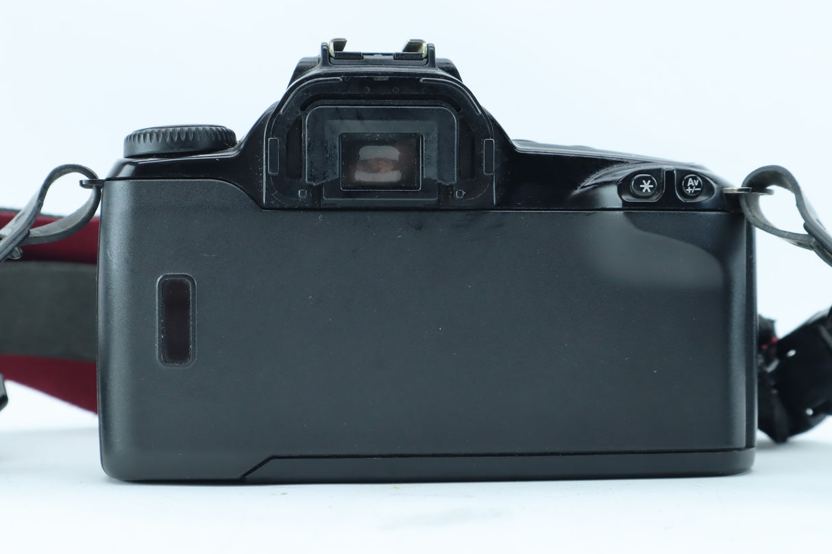 Canon EOS 3000