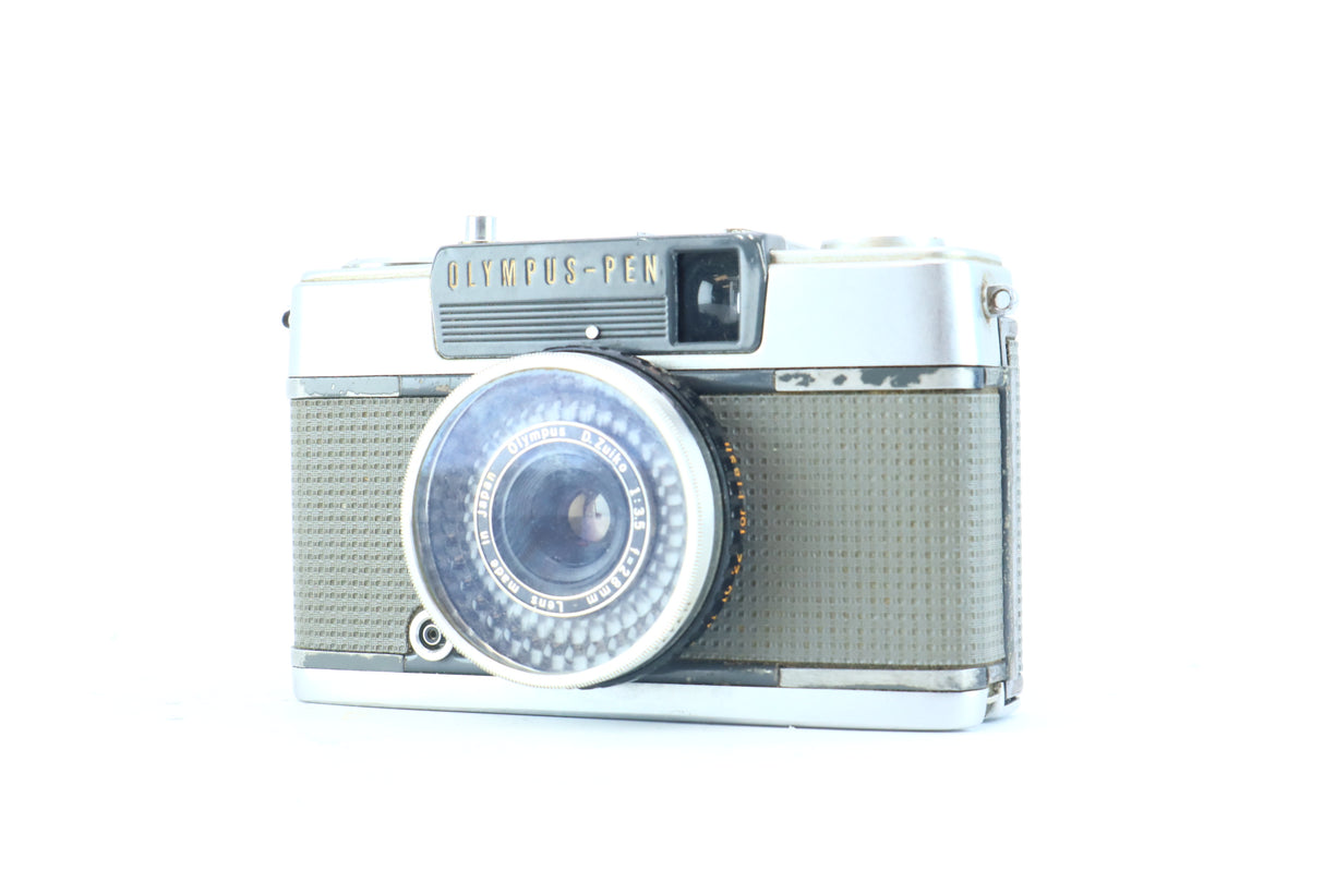 Olympus Pen EE-2 35mm Half-Frame Compact