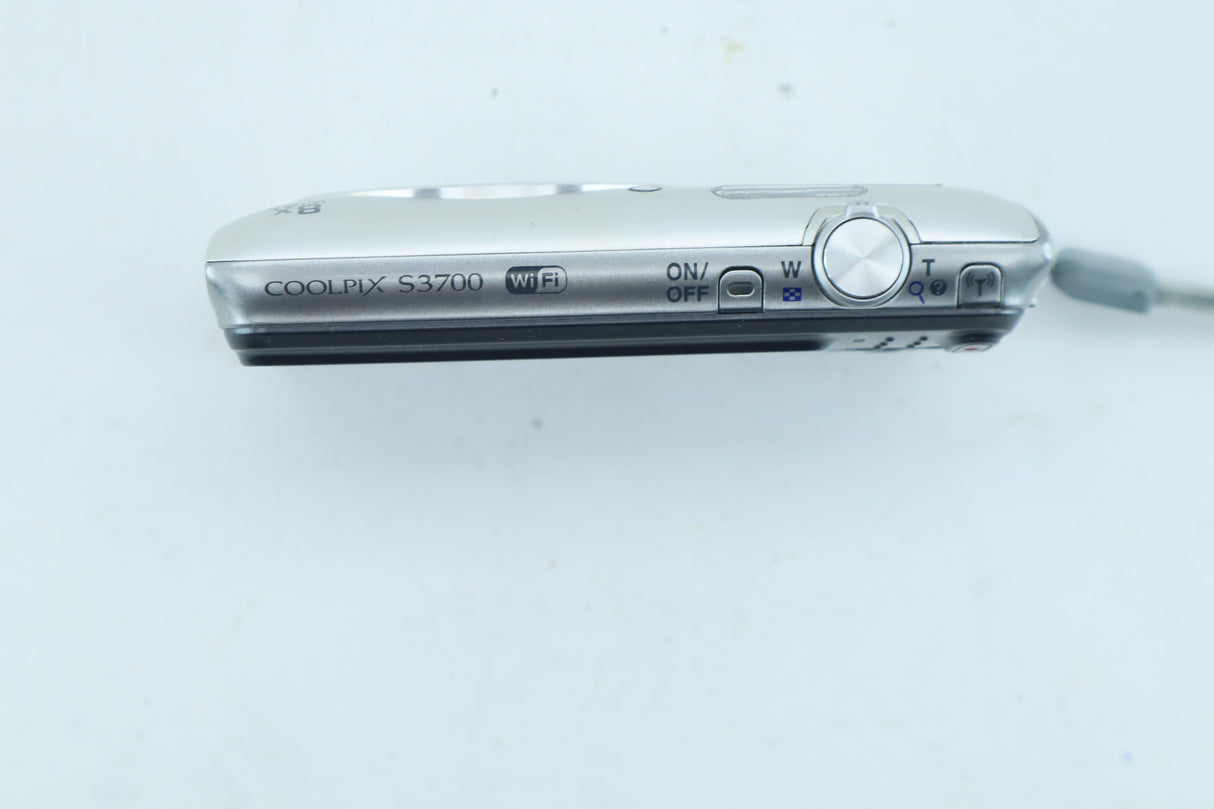 Nikon Coolpix S3700