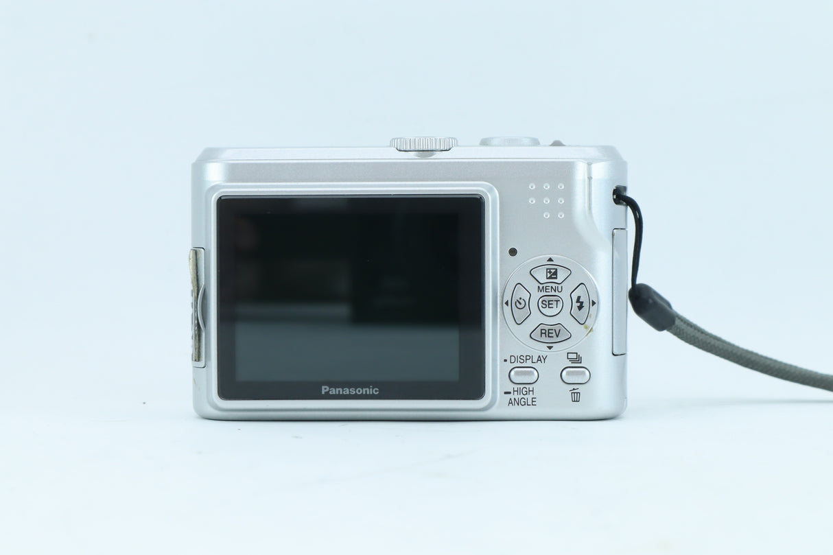 Panasonic Lumix DMC-LZ5 | S/N: EM6CA02289