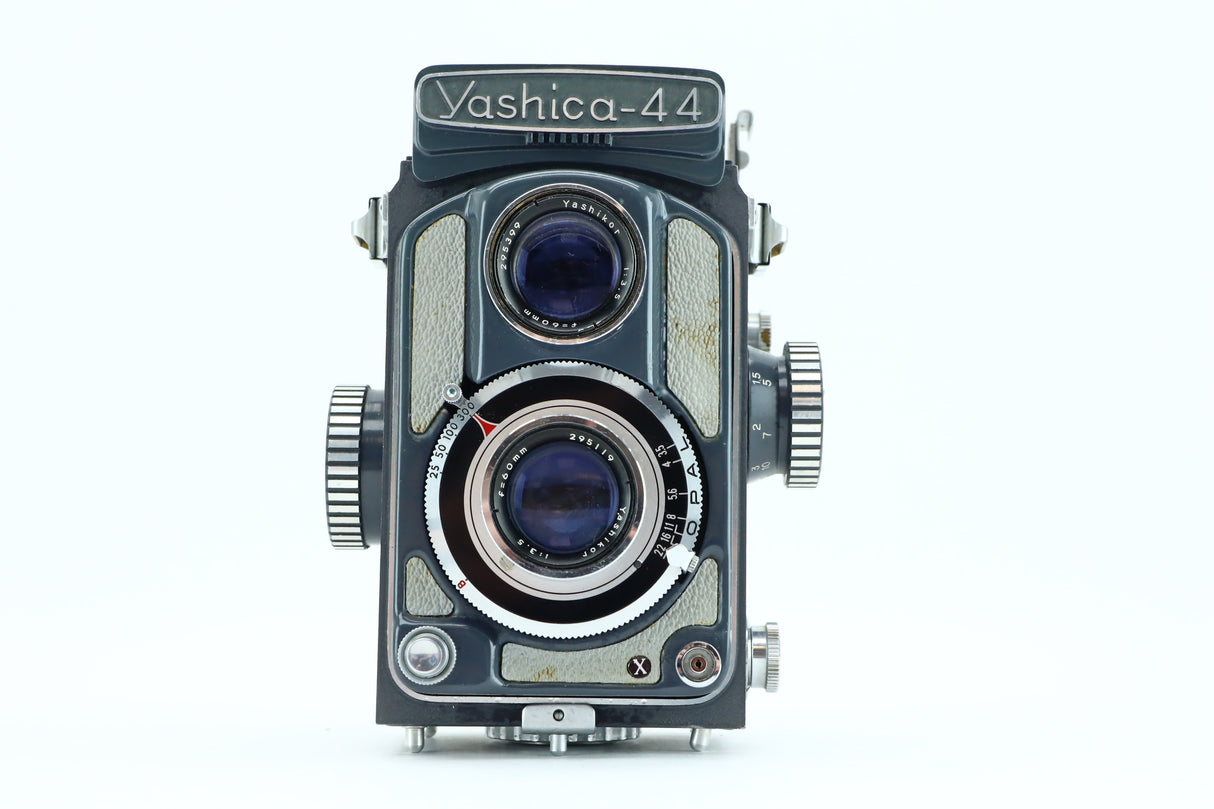 Yashica-44 3,5 60mm