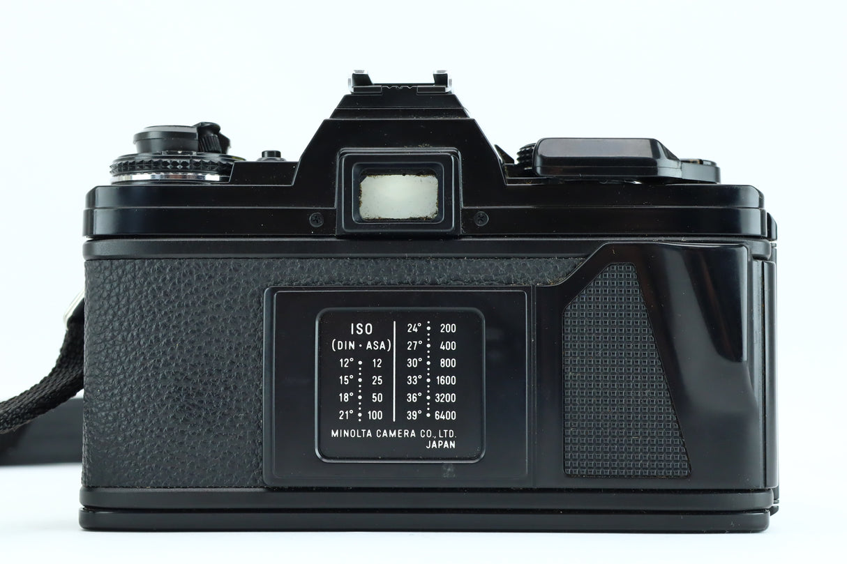 Minolta X-700 + MD 35-70mm 3,5