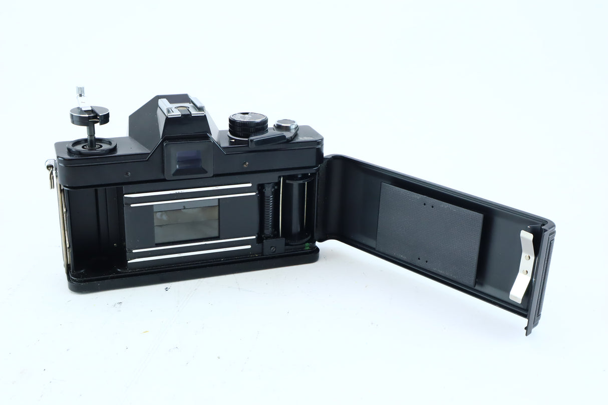 Revue ML 35mm SLR Kit with Auto Revuenon 50mm f/1.8 Multi-Coating