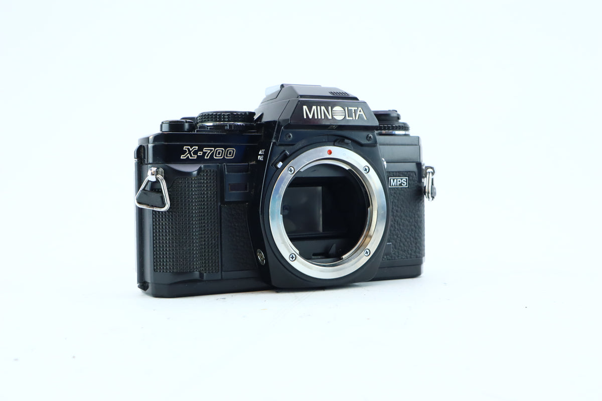 Minolta X-700 35mm SLR