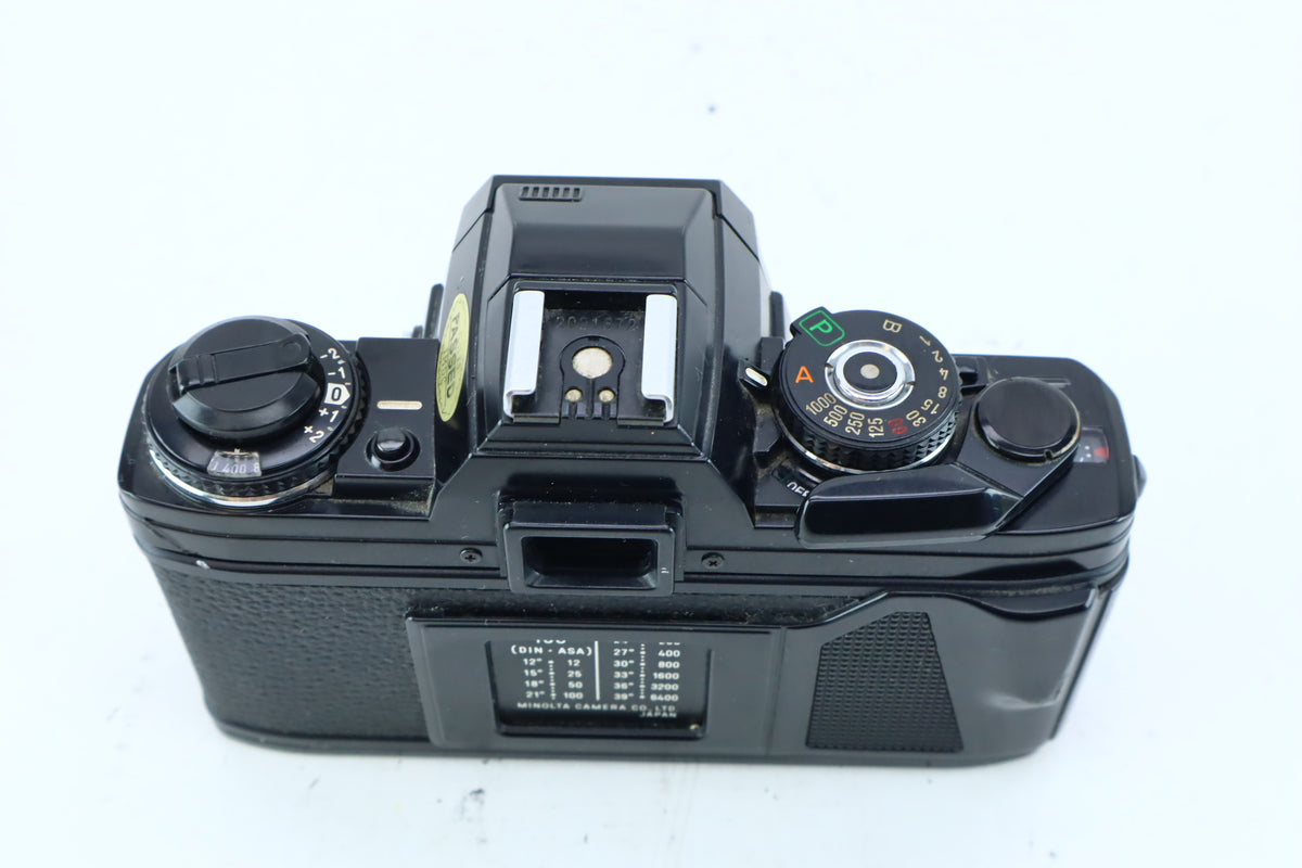 Minolta X-700 35mm SLR