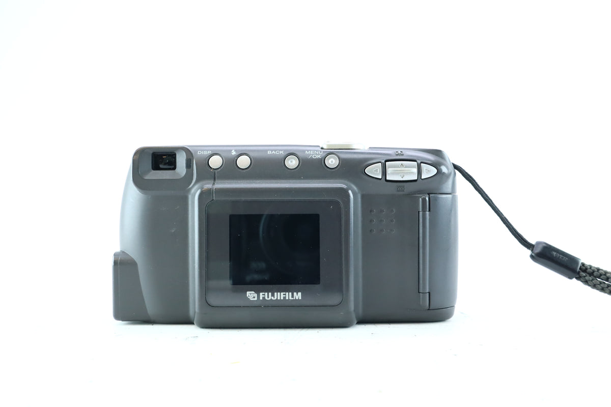 Fujifilm FinePix 2400 Zoom