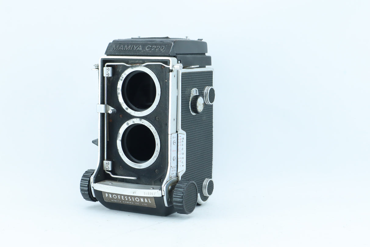 Mamiya C220 Professional | S/N: B46067