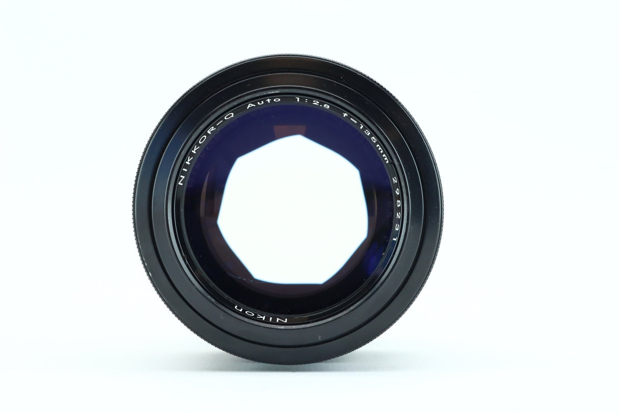 نيكون نيكور-كيو 135 ملم 2,8